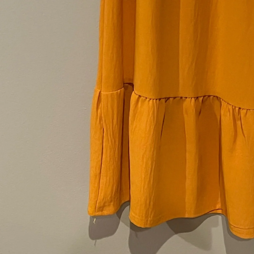 NWT Mustard colored babydoll dress with pockets comfy - Picture 3 of 7